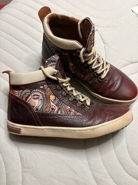 Inkkas High-Top Leather Sneakers in Brown with Patterned Panels